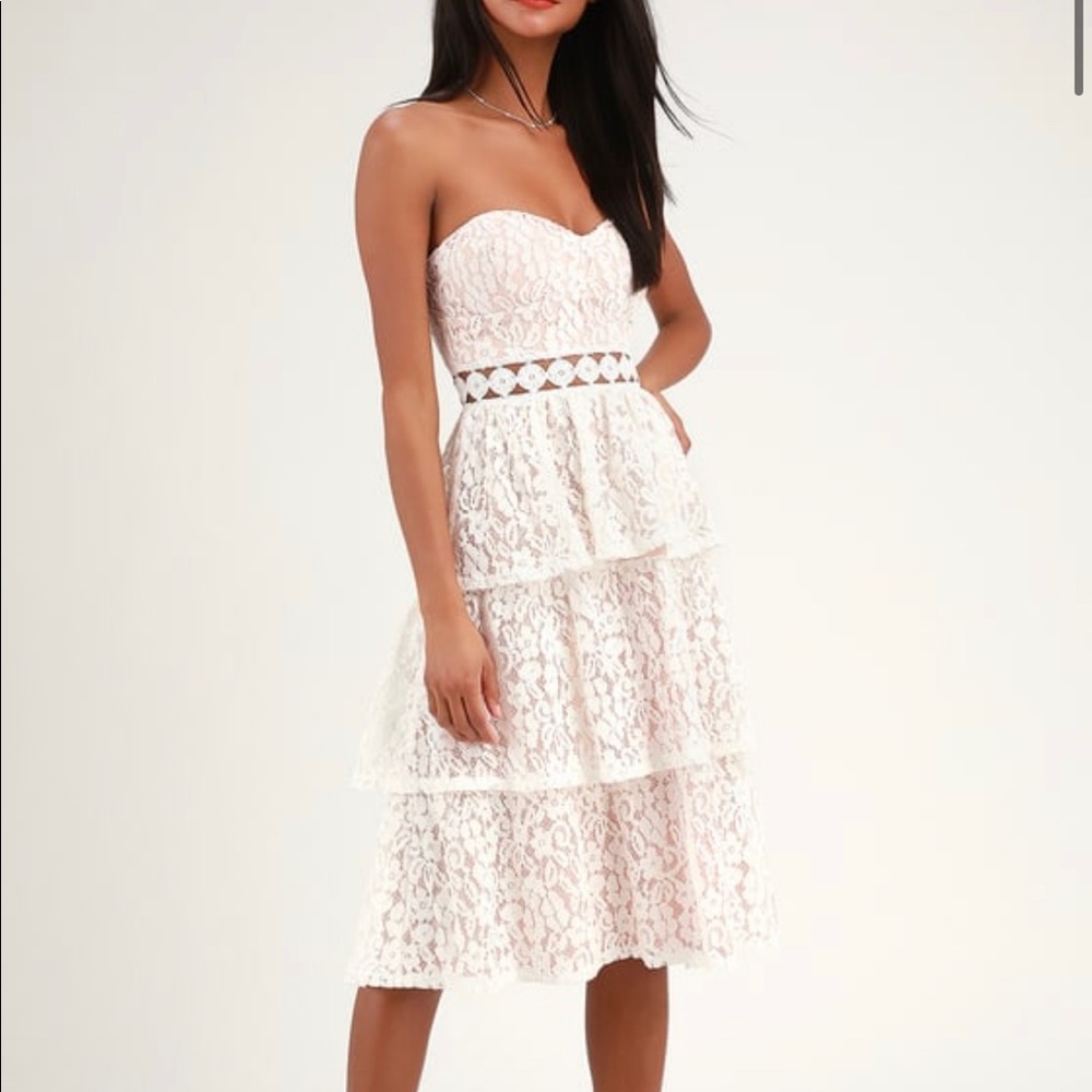 White strapless dress